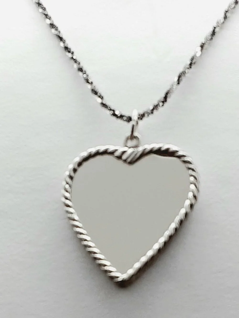NEW 18 inch 925 oxidized wheat chain and mirrored heart pendant - Picture 11 of 12